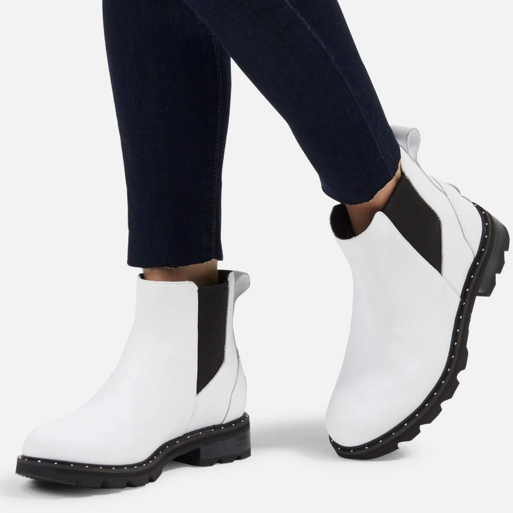 Sorel Chelsea Lennox Lug Sole Waterproof Ankle Boots White Riveted Leather Boots